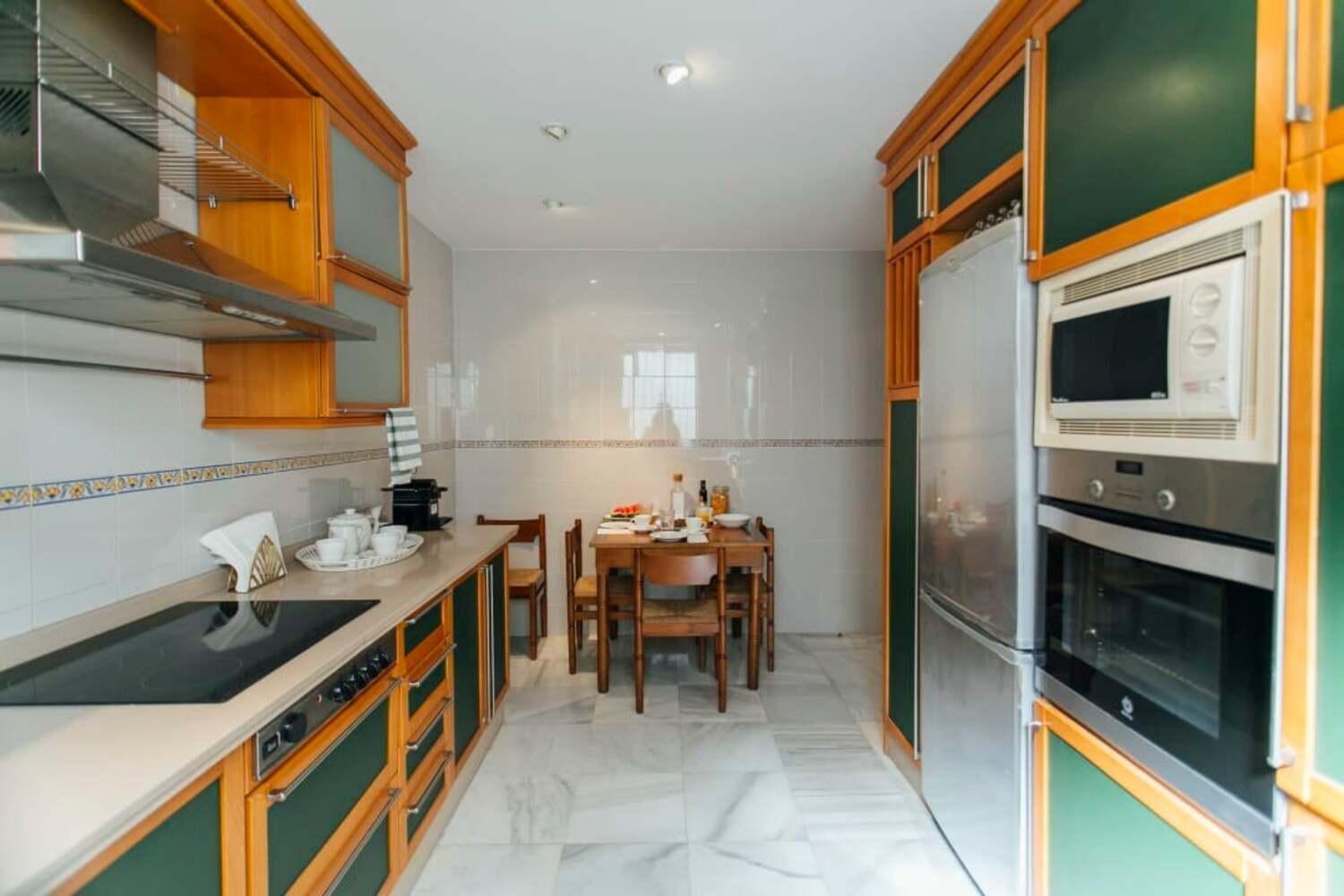 شقة Wide And Bright- 3Bd 2Bth- Arenal إشبيلية المظهر الخارجي الصورة