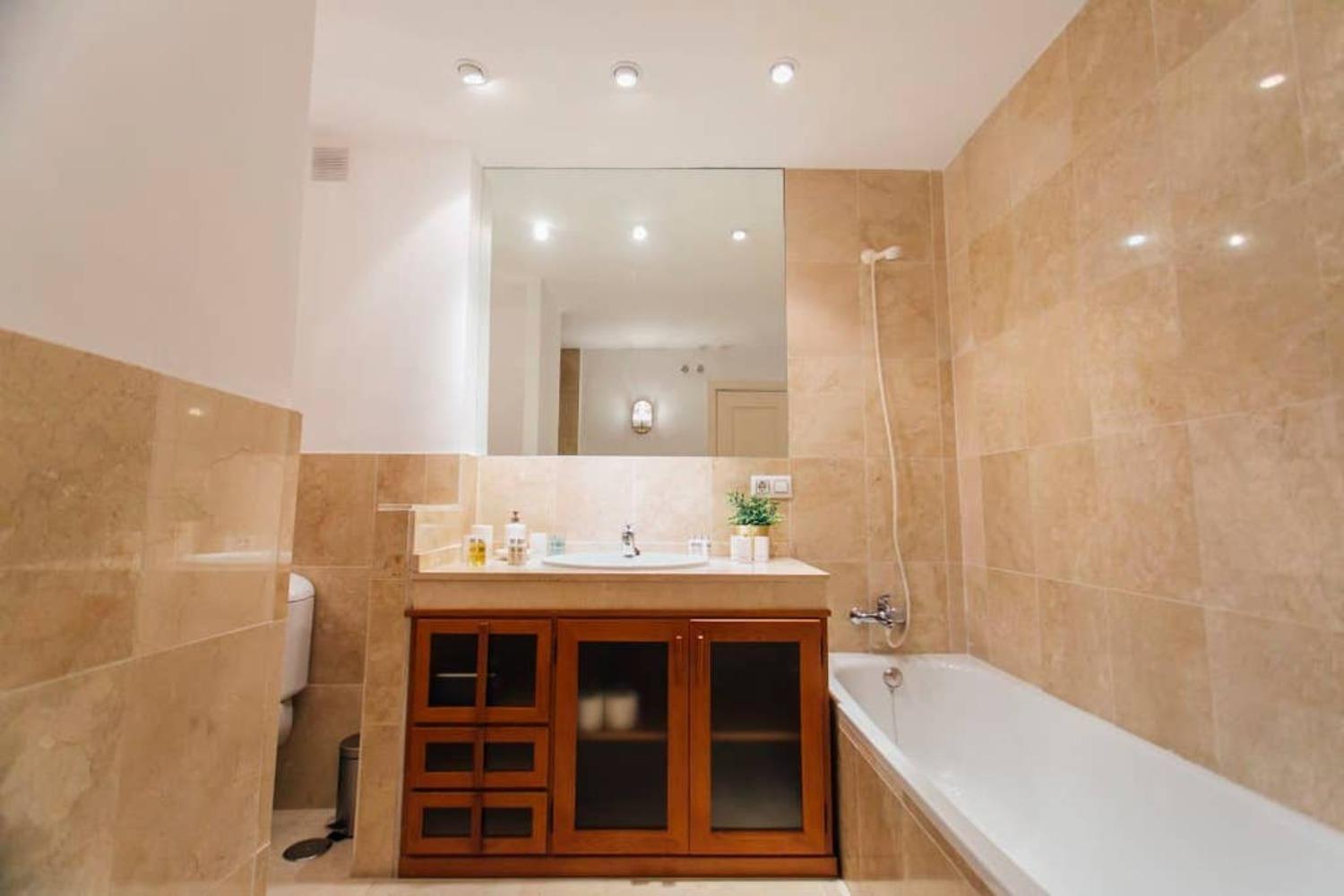 شقة Wide And Bright- 3Bd 2Bth- Arenal إشبيلية المظهر الخارجي الصورة